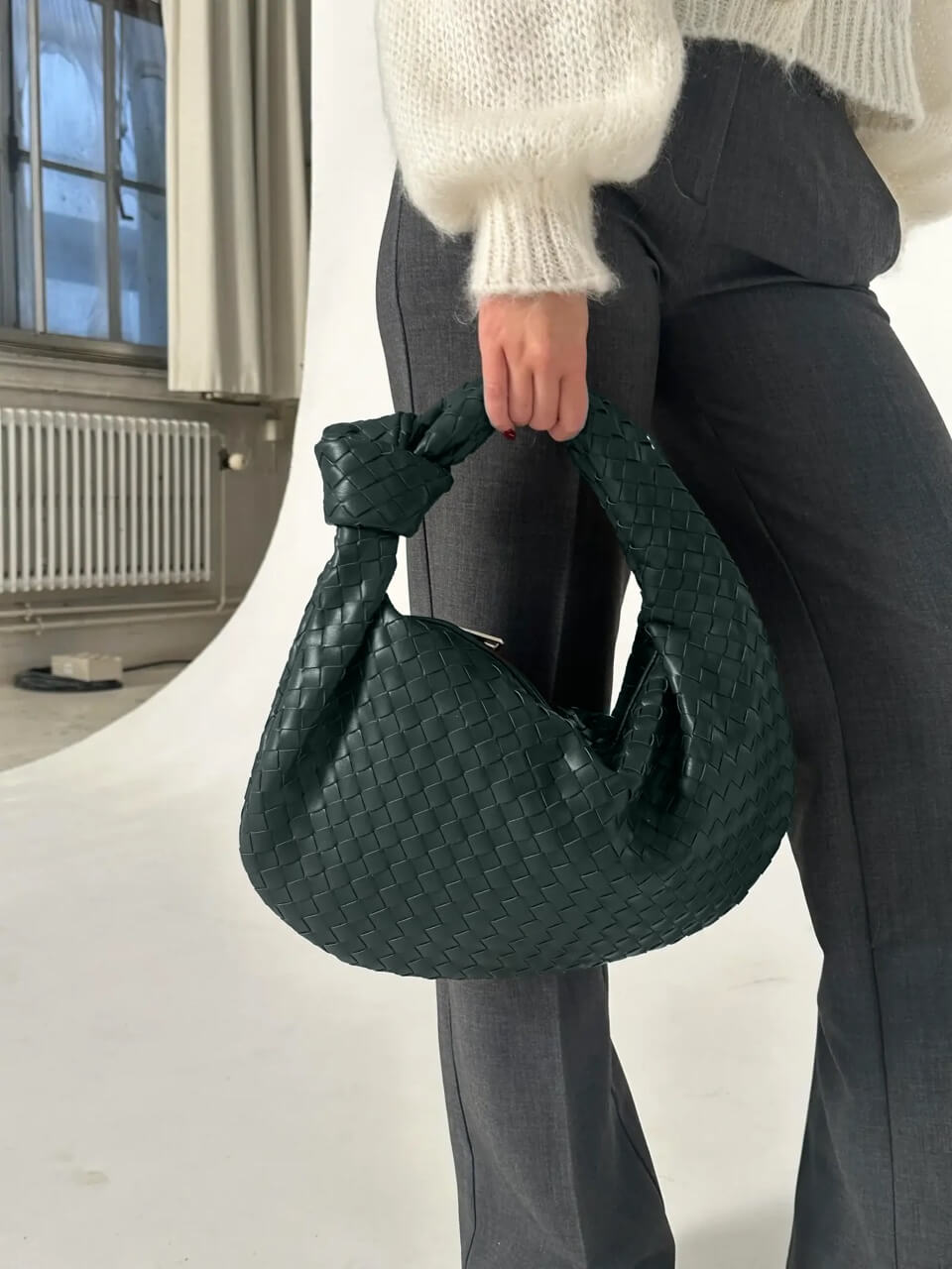 LILY LUXE™ | Woven bag Medium